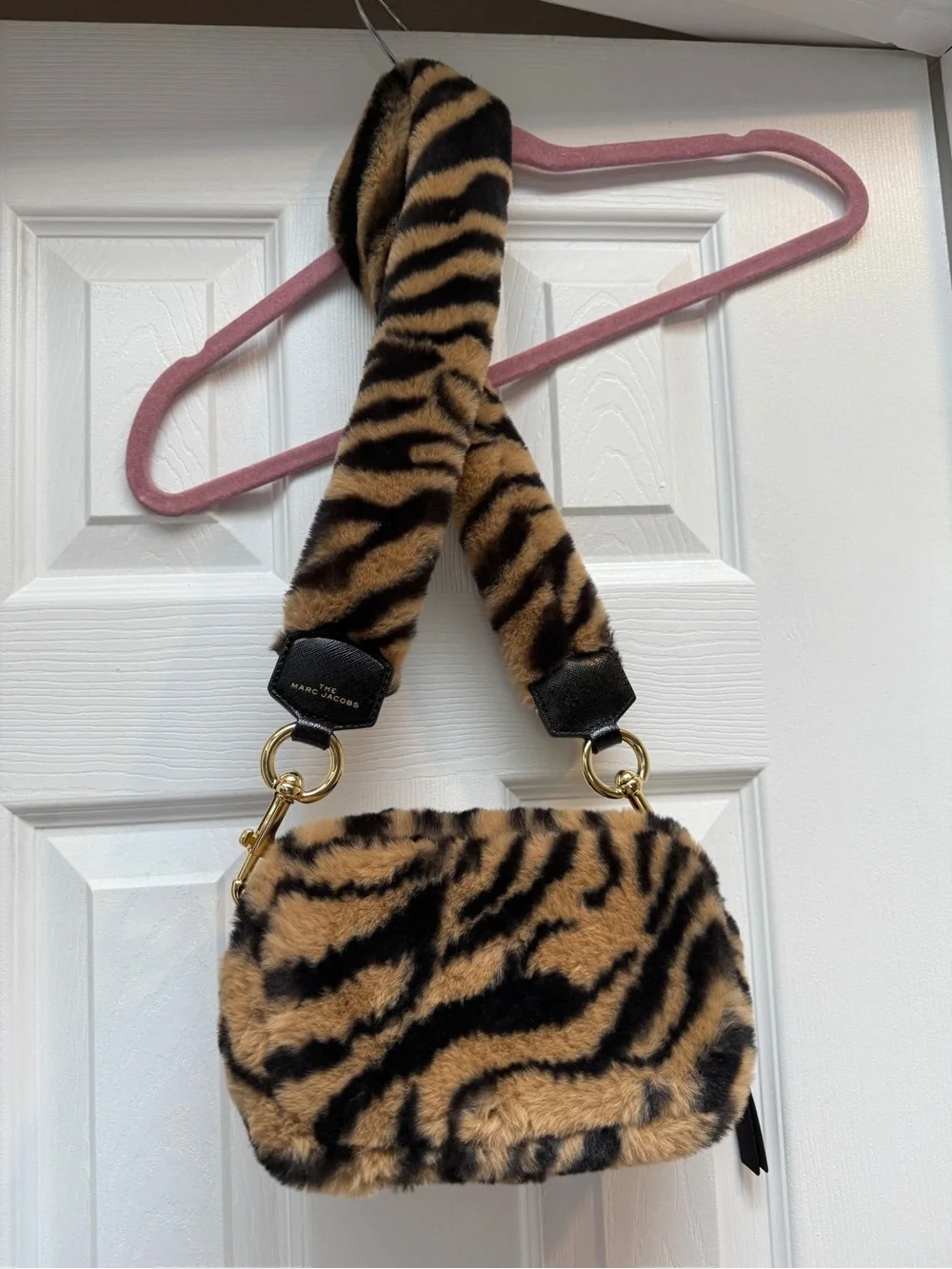 Marc Jacobs Snapshot Faux Fur Tiger - Picture 2 of 8
